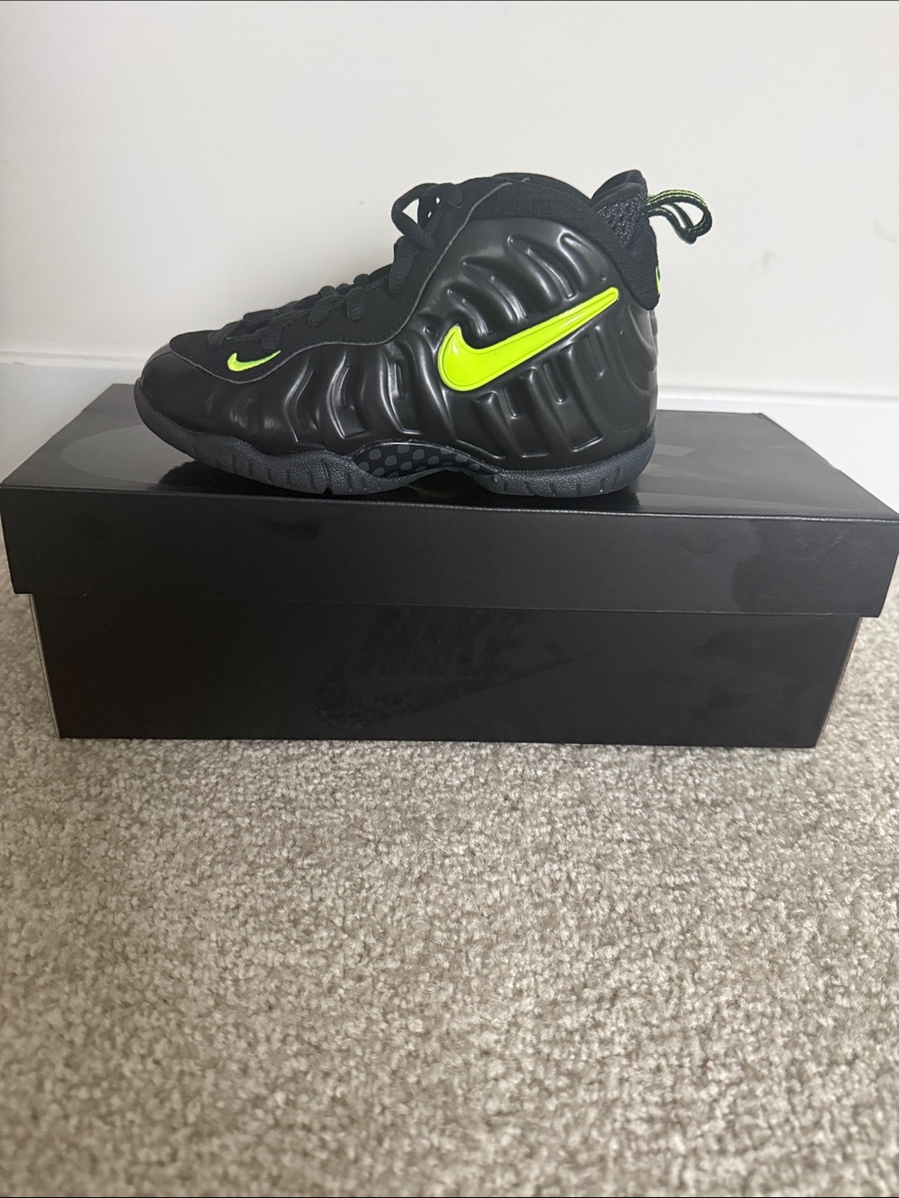 FREE SHIPPING! Never Worn Nike Kids Black with Volt Swoosh Foamposite Sneakers